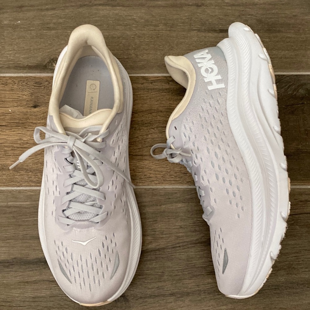 Hoka White Cream Sneakers with Cushioned Sole